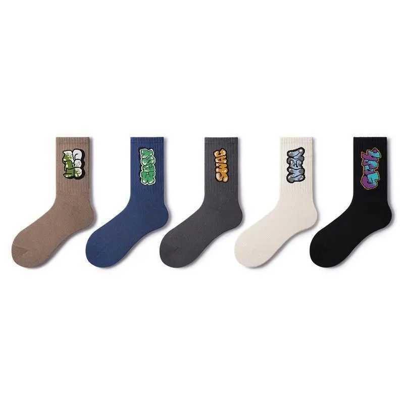 5 pairs of mens multi-color crew socks graffiti street style unique comfortable breathable moisturizing X250319