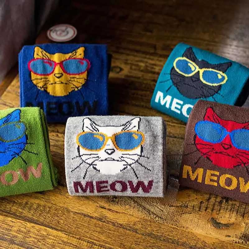 Mens cartoon hip-hop cool eyed cat socks cotton ice skating socks artistic funny socks personalized trendy pet elf socks casual suitable for couples X