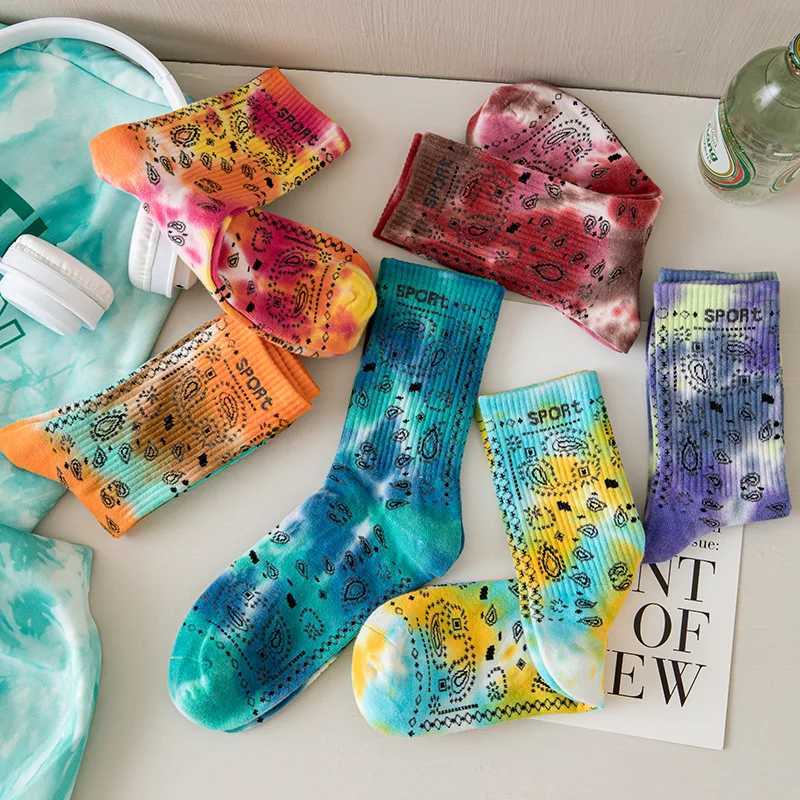 3 pairs of gift box tie dyed colored cotton socks with medium waistband and fruit flower sports socks X250319