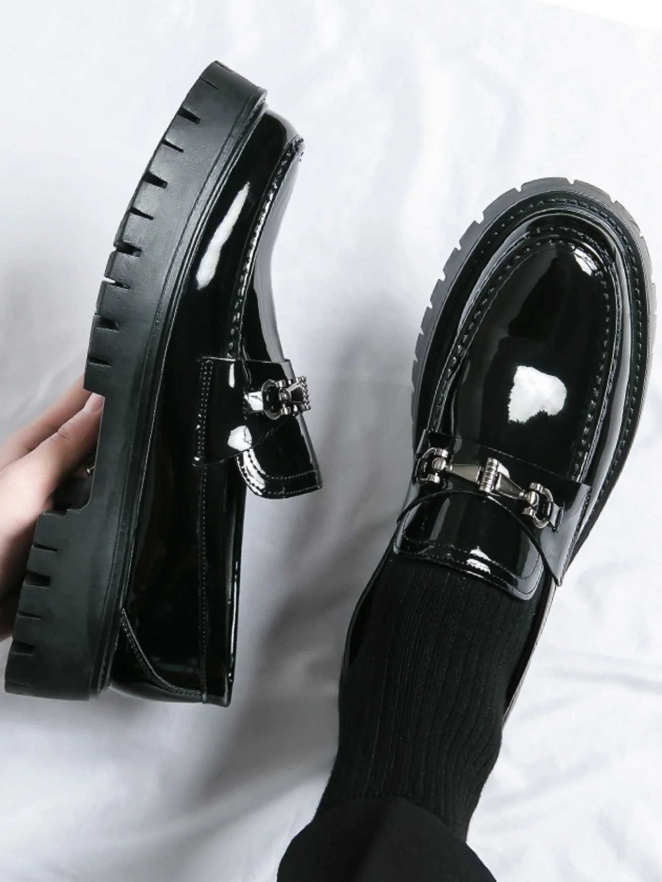 Mens thick soled big head simple and comfortable business responsibilities shiny leather shoesXJ250319