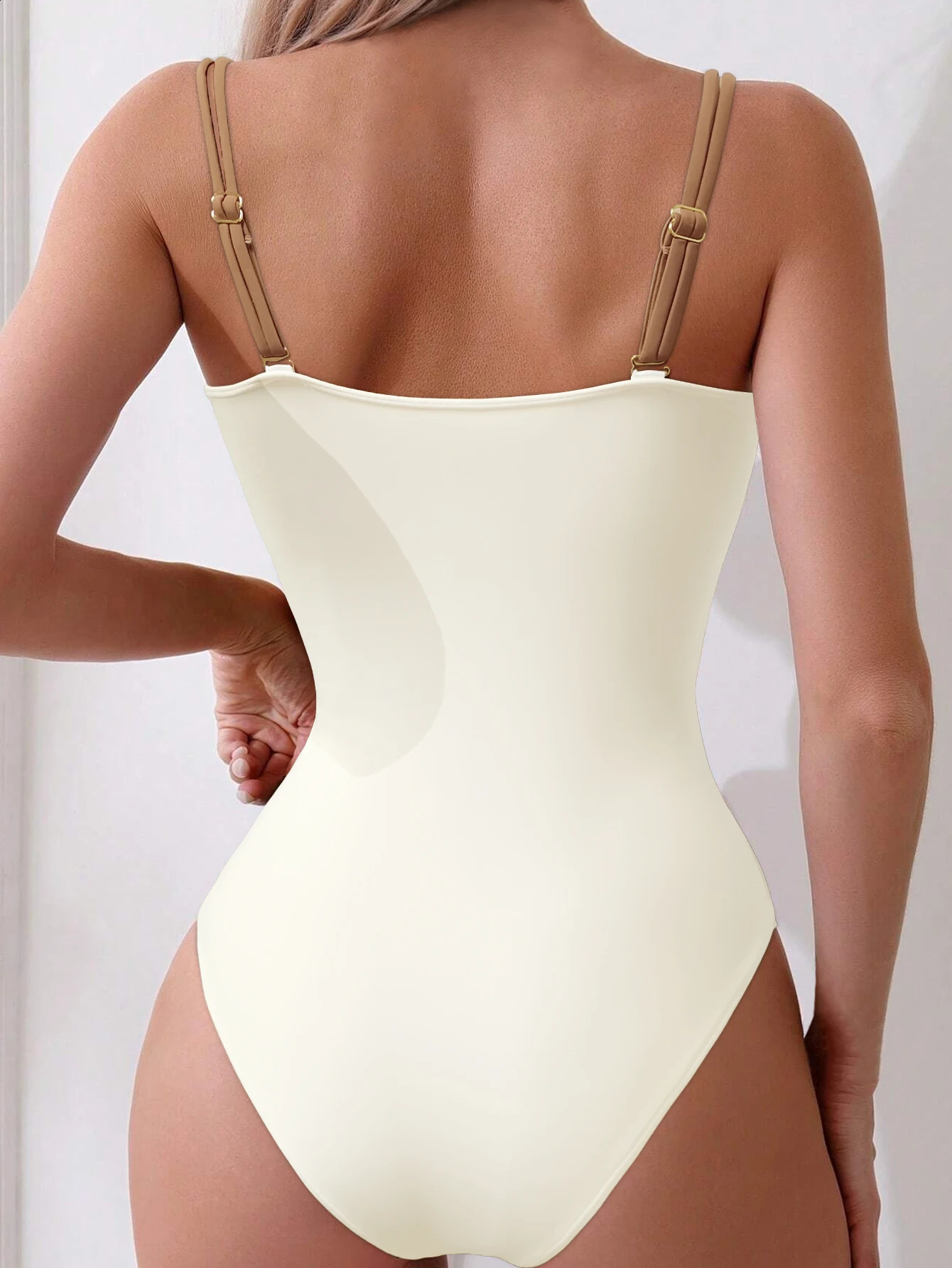 Peaches fashion swimwear summer seaside bathing suit women Korean style beachwear for 2024 bikini 250319