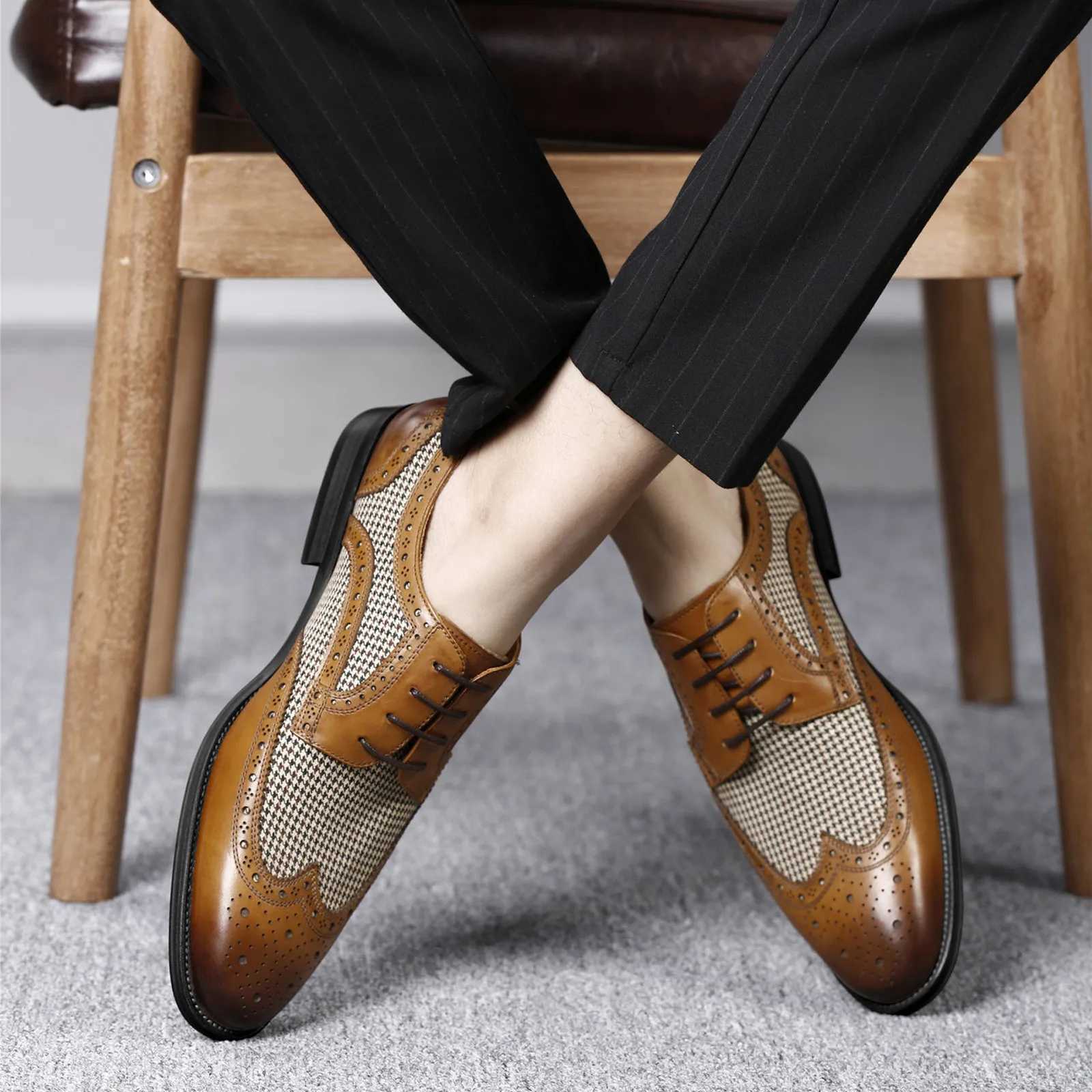 Mens casual shoes large British style leather shoes colorful lace mens unique design leather shoesXJ250319