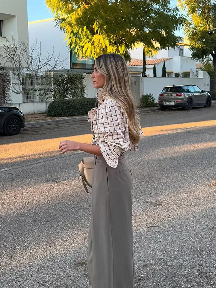 Fashion single chest half neck top spring casual womens plain long sleeved shirt fashion womens street office clothes 250318