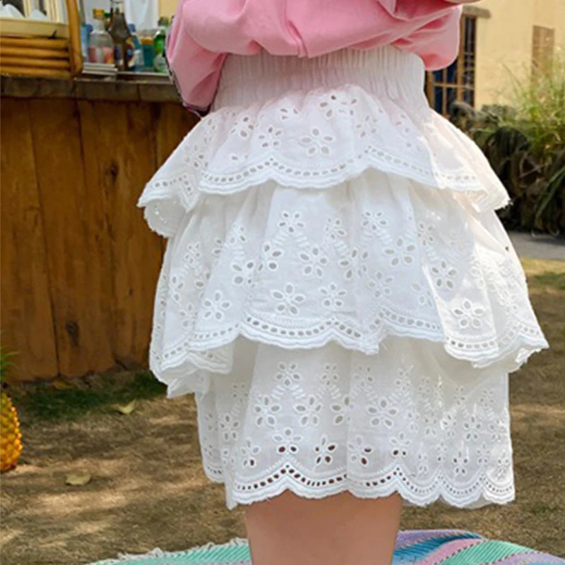 Girls Shorts Lace Fluffy Cake Skirt Pants Summer Fashion Casual Culotte ChildrenS Clothing Cute And Versatile Pants 250319