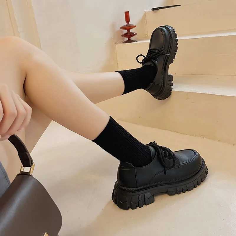 Classic Black Platform Oxford Shoes Womens Shoes Summer Autumn Casual Lace Upper Womens Punk Gothic Leather Thick ShoesXJ250319