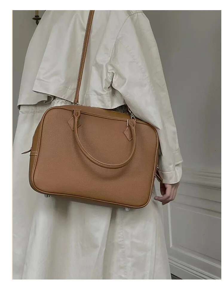 Cowhide Leather Women Bag Light Shoulder Handbag And Purses Crossbody Pouch Lady Satchels Casual Tote