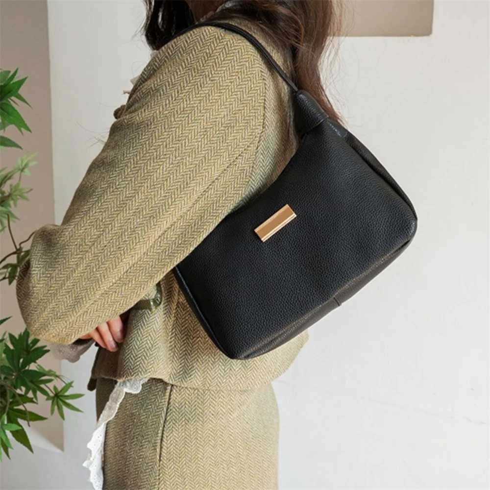 New Fashion Wens PU Leather Shoder Bags Solid Color Underarm Bag Fem Casual Cmuter Handbag Trendy Versatile Hobo Bag Z250318