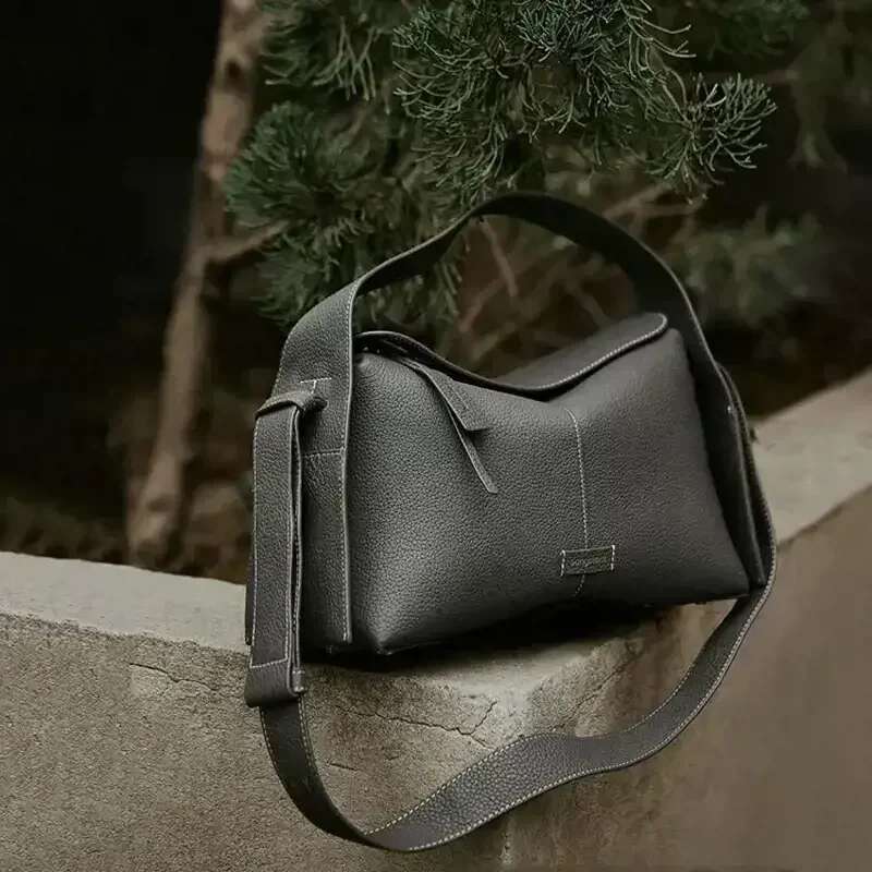 Light Brand Design Vintage Handbag Women's Shoulder Leather Large Capacity Years Casual Travel Shopping Bag