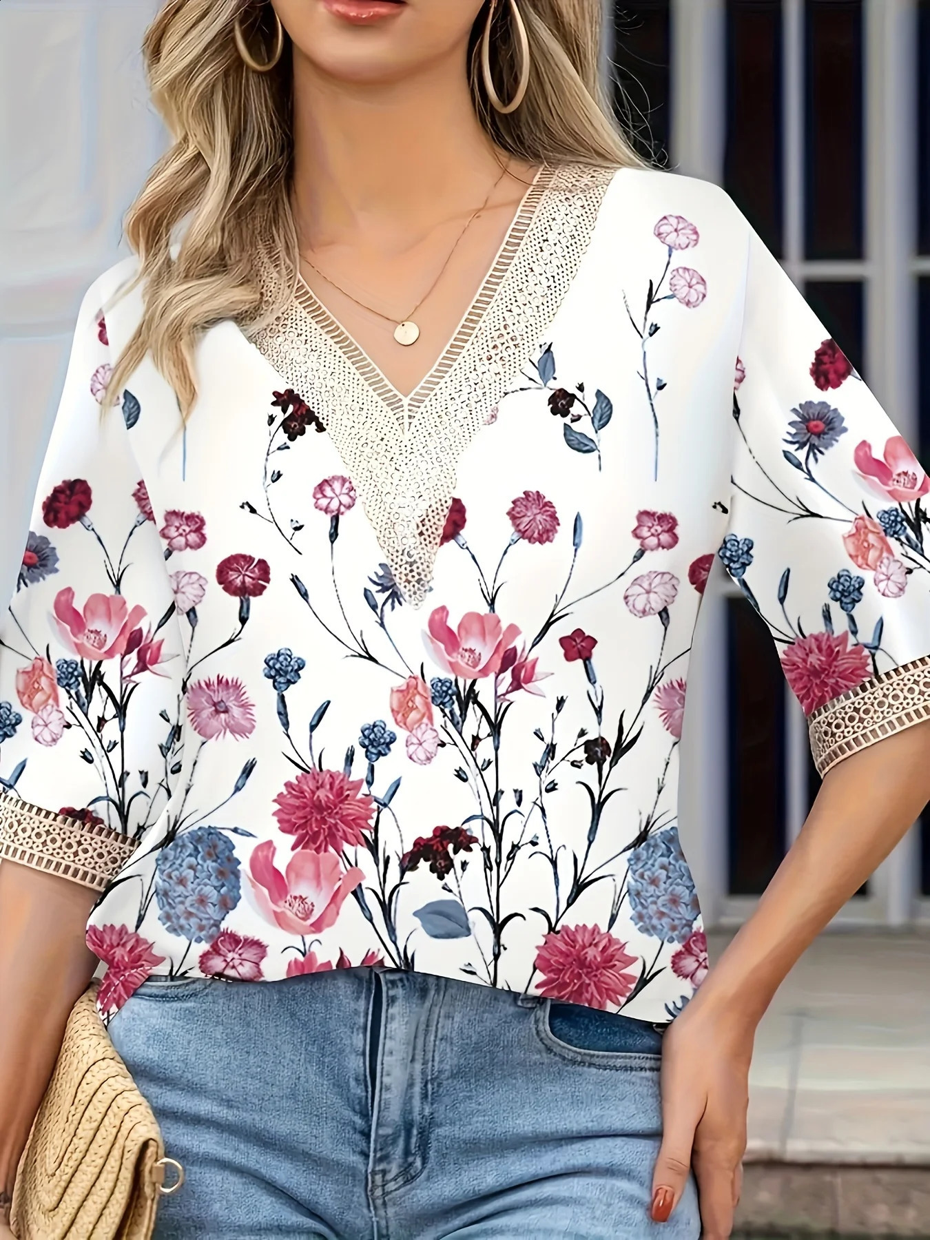 Large size warm and loose womens shirt fashionable casual elegant long sleeved holiday weekend top 250319