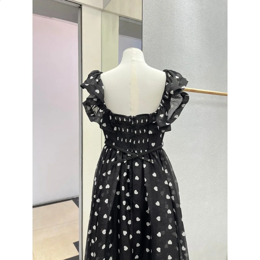 Vintage Dresses Charming Polka Print A-line Dress with Black Heart Lace V-neck High Waist and Puffy Silhouette 250317