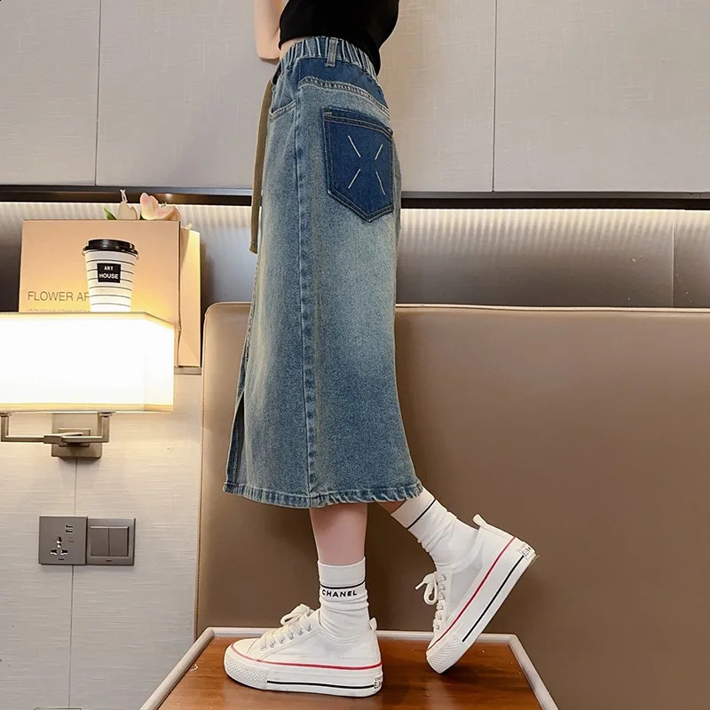 Girls Denim Skirt Spring and Autumn Large Childrens Long Skirt Childrens Fashion Slit Skirt Childrens Wear 250319