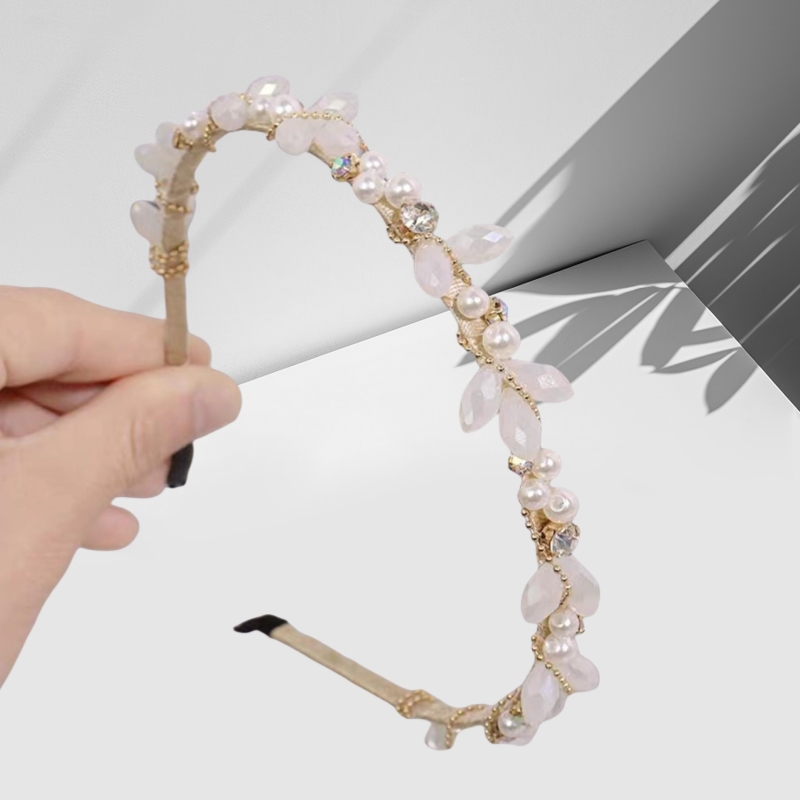 Elegant French Style Artificial Crystal Pearl Headpiece with Rhinestones Perfect for Daily Use and Special Occasions