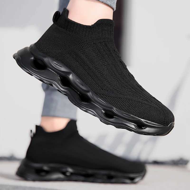 Sports shoes lightweight hiking anti slip mesh vulcanized shoe platform comfortable for couples lazy elastic casual shoes large size Z250319
