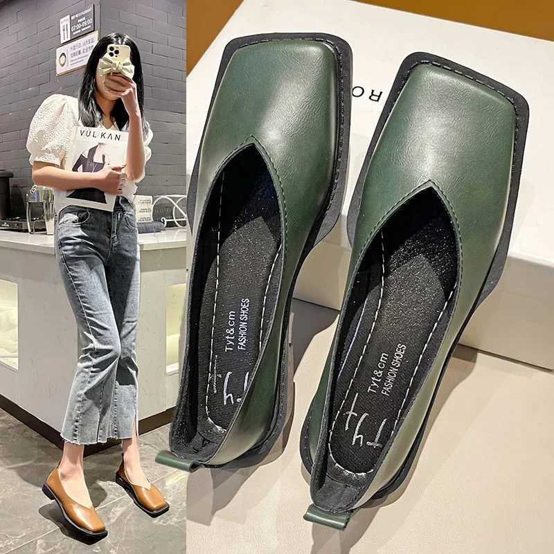 2024 Flat Shoes Womens Square Toe Single Shoes Simple Temperature Leather Shoes Spring and Autumn 4 ColorsXJ250319