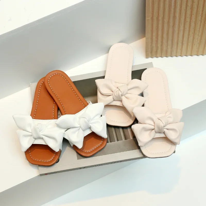 Summer Girls Slippers Bow Knot Beach White Beige Comfortable Childrens Slide Fashion Leisure Holiday Childrens Sandals 250318