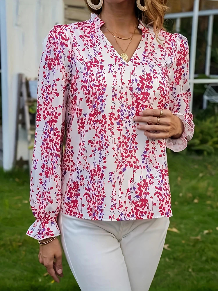 Fashionable Elegance Womens Spring Summer Casual Floral Lace Sleeve VNeck Shirt Elegant Style Leaf Edge Detail 250319