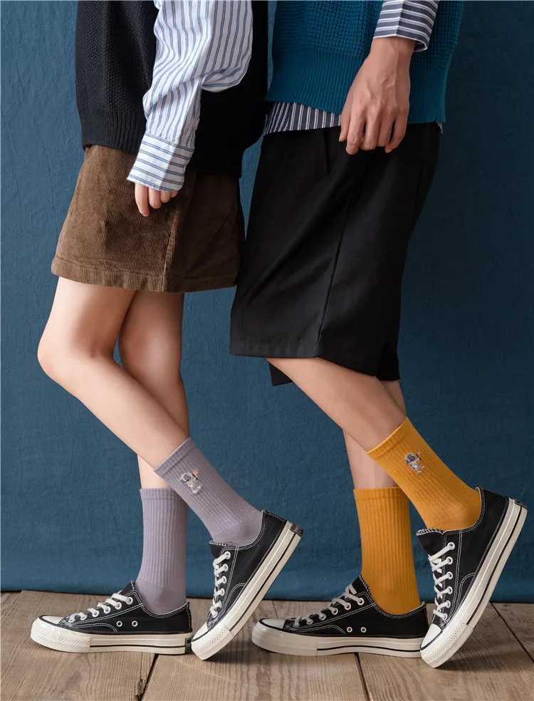Korea Socks Womens Winter Funny Embroidery Astronaut Cute Fashion Wild Medium Tube Socks Kawaii Sports Harajuku Socks X250319