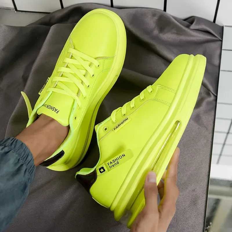 Fashion mens sports shoes casual shoes new soft and comfortable Pu leather shoes breathable flat shoes mens Tenis Masculino Z250319