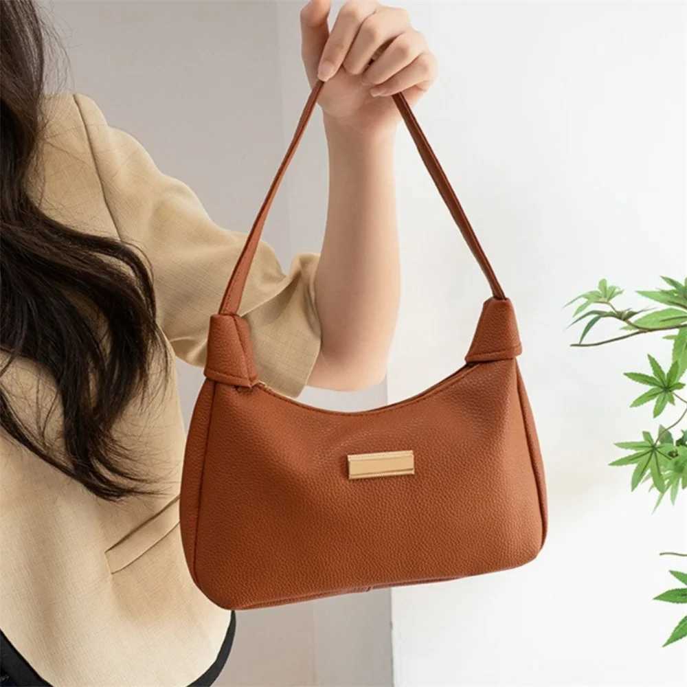 New Fashion Wens PU Leather Shoder Bags Solid Color Underarm Bag Fem Casual Cmuter Handbag Trendy Versatile Hobo Bag Z250318
