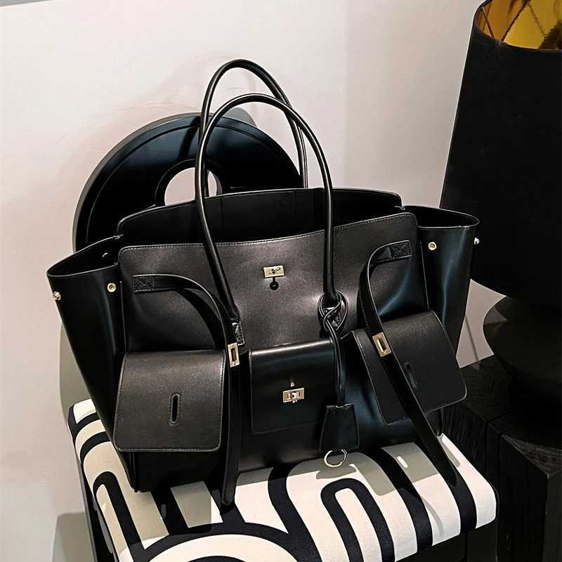 Luxury Designer Tote Bags For Neutral Shopper Shoder Bag Wen Tote Bag Large Capaci Travel Bag Luggage White Purses Handbag Z250318