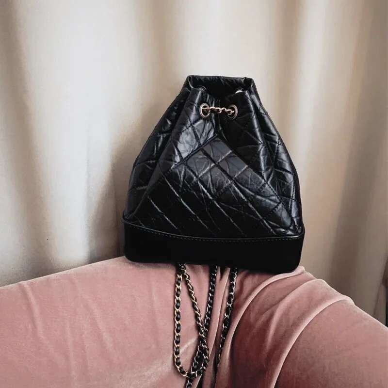 Genuine Leather Women's Pear Shaped Backpack Tweed Style Wandering Bag Chain Strap Mountain Carriage Storage Accessories