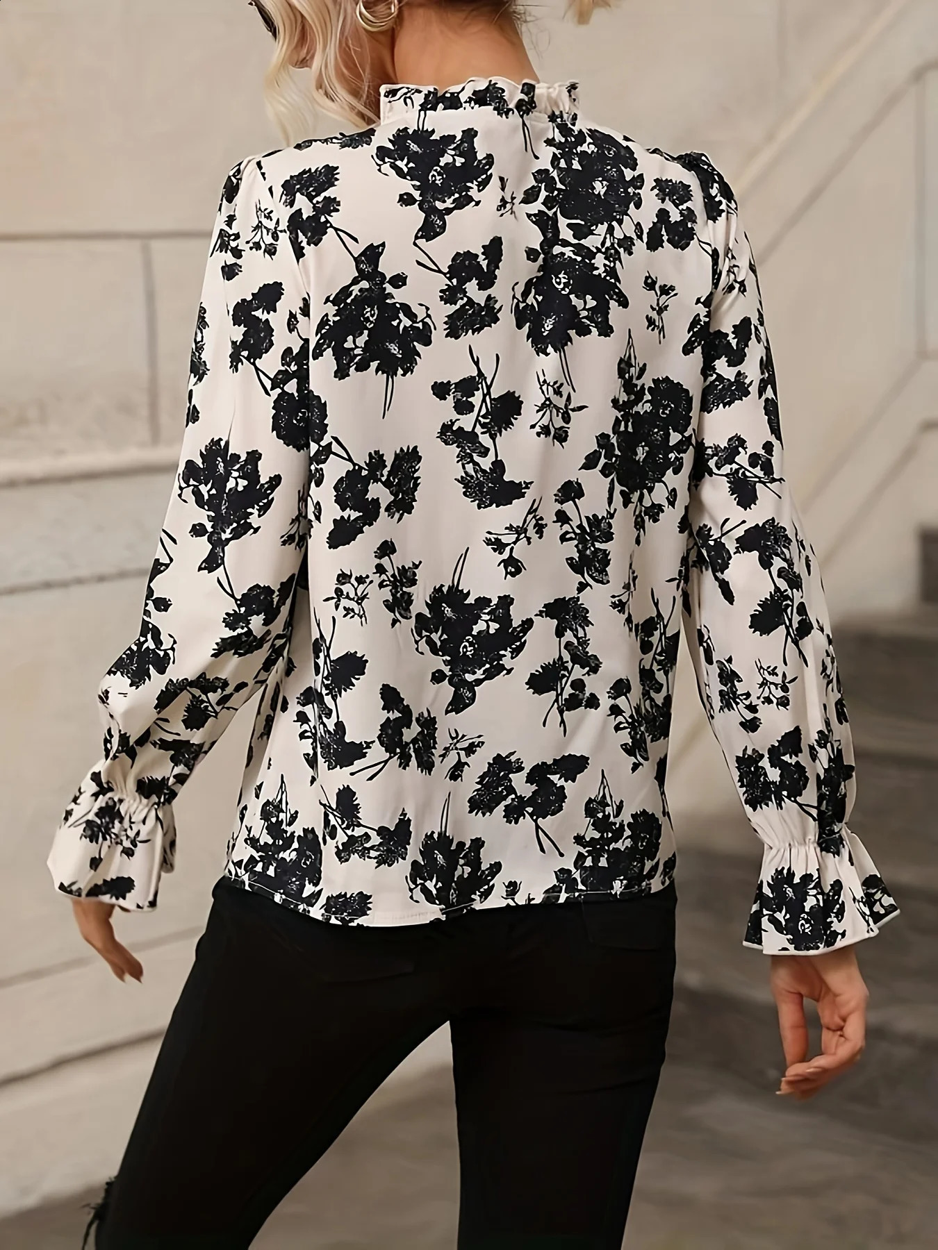 SpringSummer Womens Bohemian Style Fully Printed Long Sleeve Shirt Tailored Customization Showcasing Elegant Temperature 250319