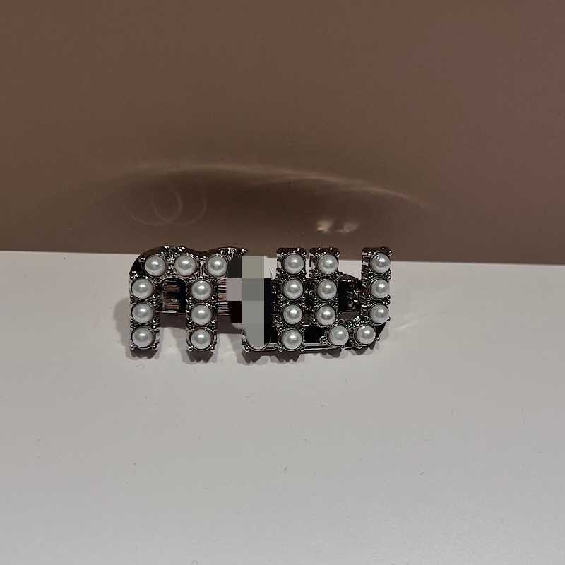 Hair Clips Barrettes 2024 New Rhinestone Bead Spring Clip High-end and Niche Design Fashionable Bangs Broken Hair Accessory H250318