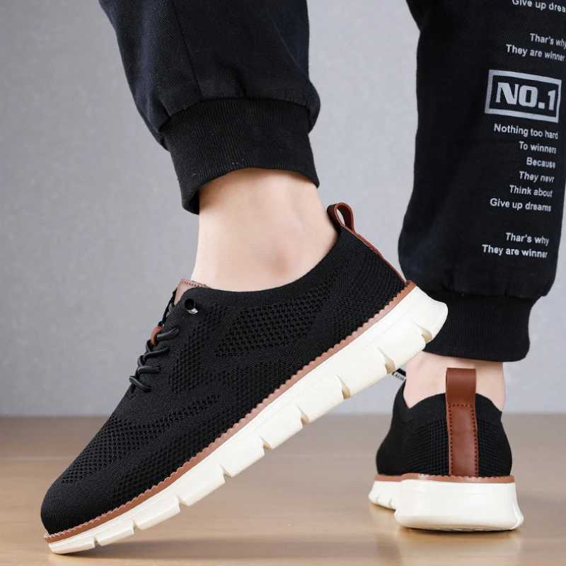 Mens Sneakers Non Slip Casual Shoes Lightweight Breathable Running Shoes Wear-Resistant Solid Flats Mesh Comfortable Men Shoes Z250319