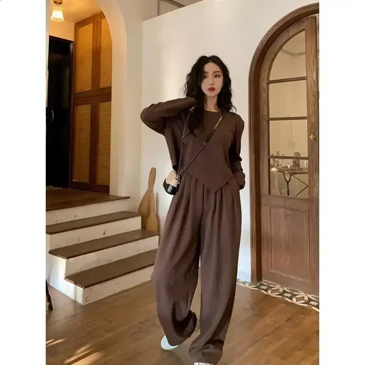 Jogging Suits for Women Retro Hong Kong Style Chic Autumn Winter High Street Casual Sweatshirt Wide-leg Pants Two-piece Set 250318