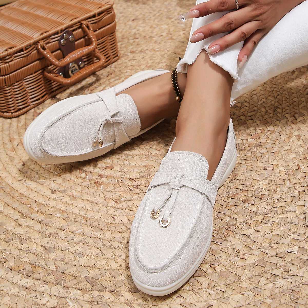 New Lefu Shoes Womens Soft Leather Lazy Mens Thick Bottom Flat Comfortable Single ShoeXJ250319