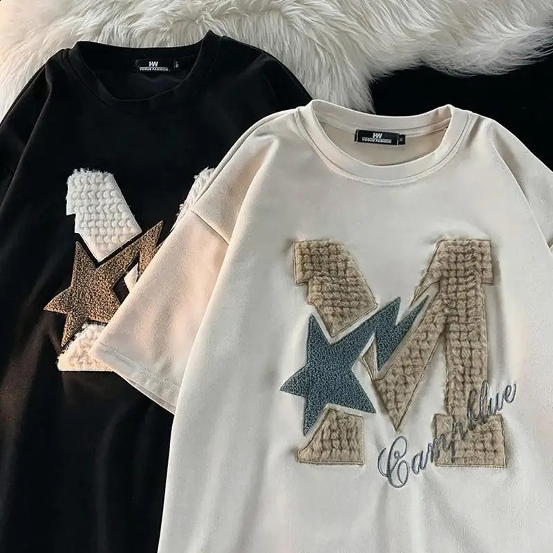 trendy American retro letter flocked short sleeved T-shirt for men with loose and versatile top for students 250319