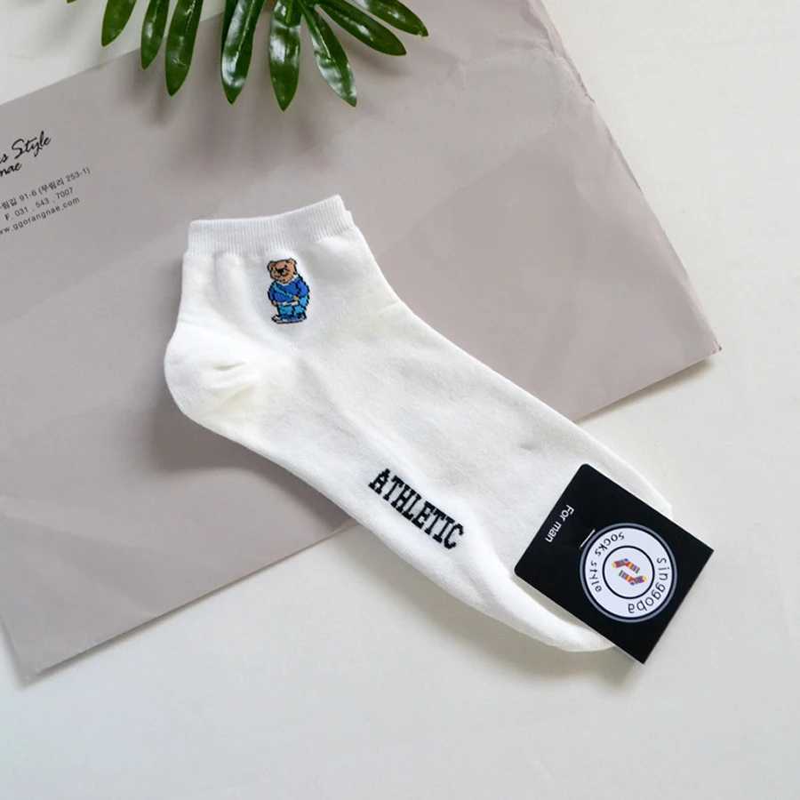 1 pair of gentleman cartoon bear mens socks thin cotton Harajuku breathable business summer autumn mens boat socks ankle socks X250319