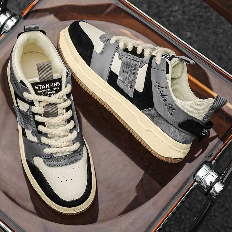 2025 Summer Autumn Trend Skate Shoes Sneakers Men Designer Shoes Skateboard Low-cut Flat Stars Shoes Man Sneakers Y250318