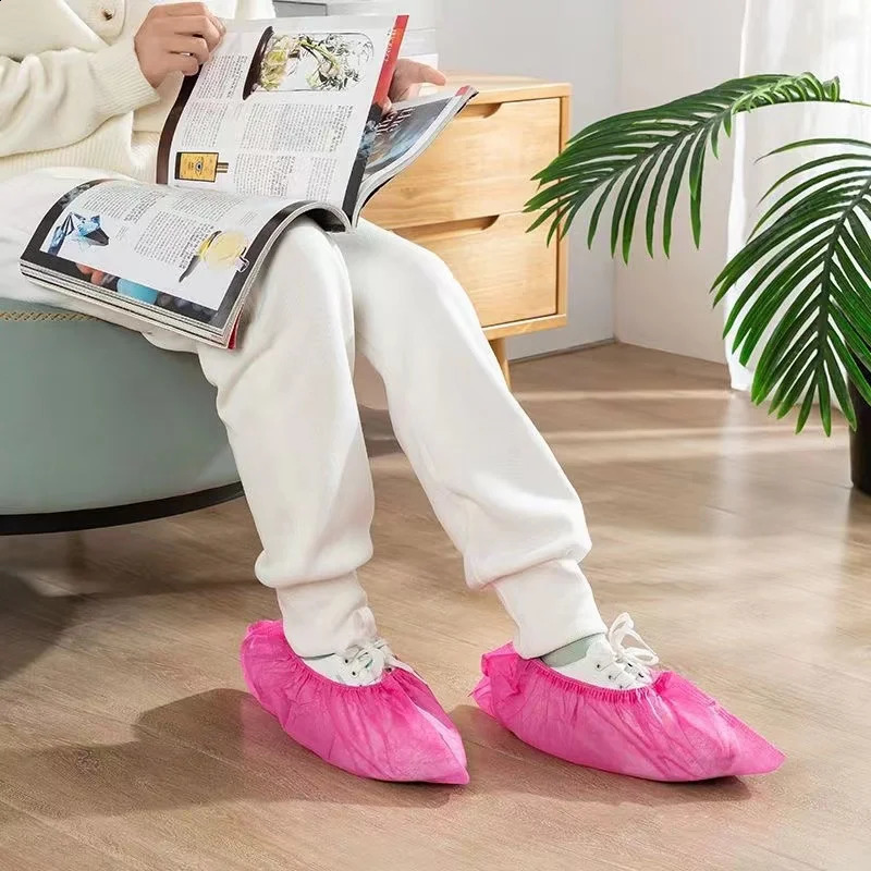100 pieces of disposable boots and shoe covers that are non slip waterproof recyclable suitable for indoor outdoor floor protectors 250318