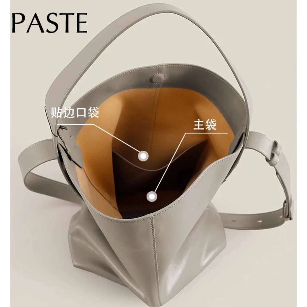 Stylish Easy To Clean Glossy Oil Wax Cow Leather Bucket Tote Slouchy Style Cement Grey Color Leisure Female Shoulder Bag Large