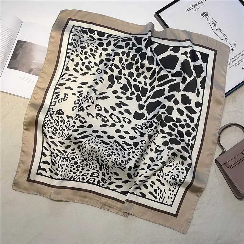 Luxury brand leopard print silk scarf square neck scarf Kerchief beach headband X250319
