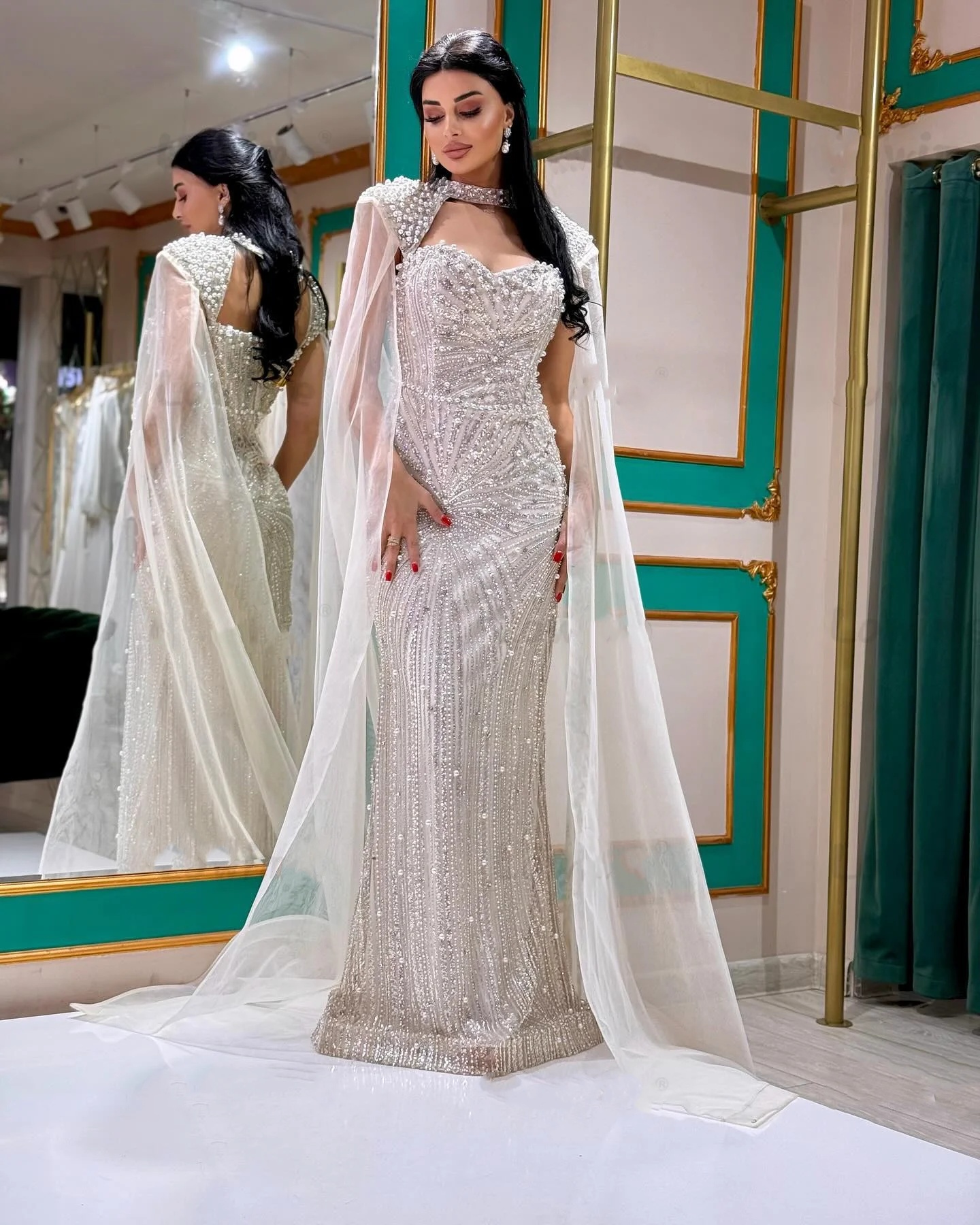 Designer Mermaid Wedding Dress Jewel Neck Long Sleeves Bridal Gowns Pearls Beaded Sequins Sweep Train Dresses Custom Made vestidos de novia