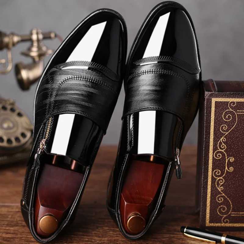 Black patent PU leather shoes sliding mens shoes plus size toe shoes mens elegant business casual shoes wedding shoesXJ250319