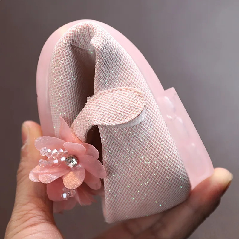 Childrens leather shoes beautiful flower princess girls party dance childrens retro classic dress soft flat 250319