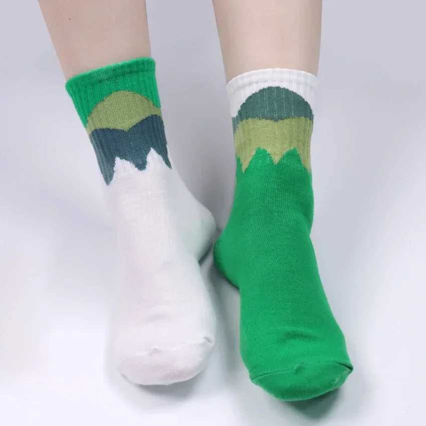 Japanese Asymmetric Socks Womens Spring and Autumn Personalized Creative Medium Tube Socks Cartoon Sports Socks AB Socks X250319
