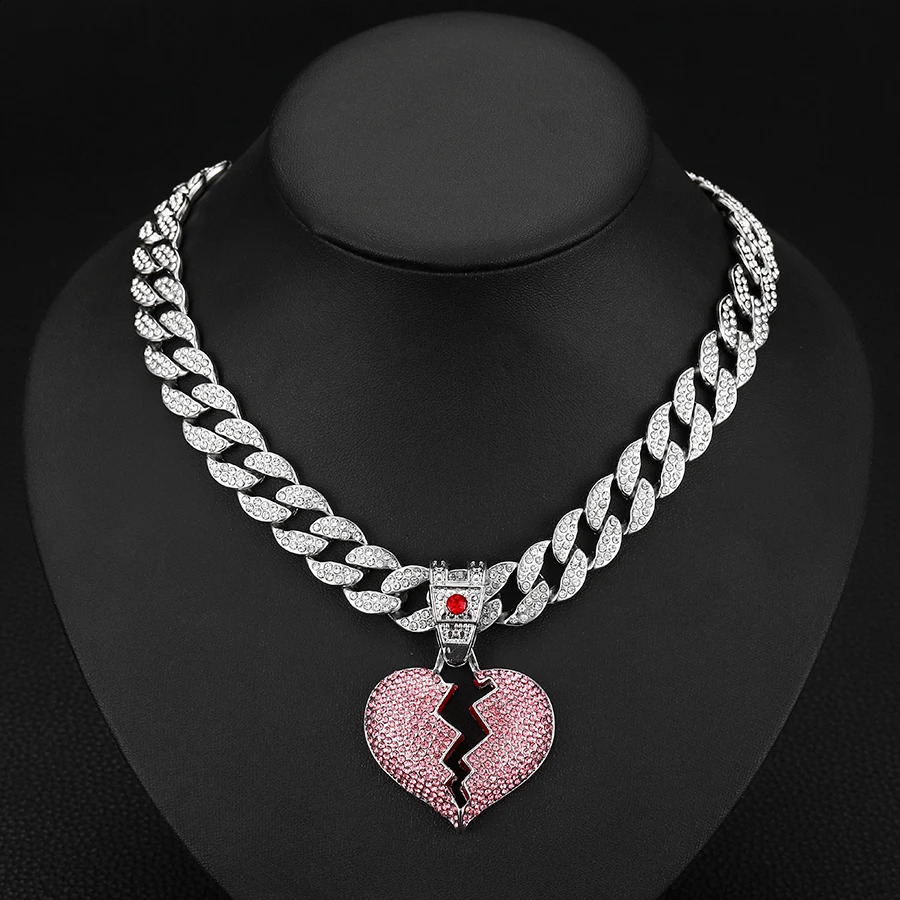 Iced out 15mm miami cuban chain jewelry alloy and rhinestone hip hop pink heart pendant necklace 250313