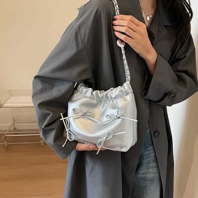 New Arrival New Cute Small Bow Design Womens Ten Font Bag Y2K Style Silver Handbag Leather Cross Body Bag Party Wallet T250318