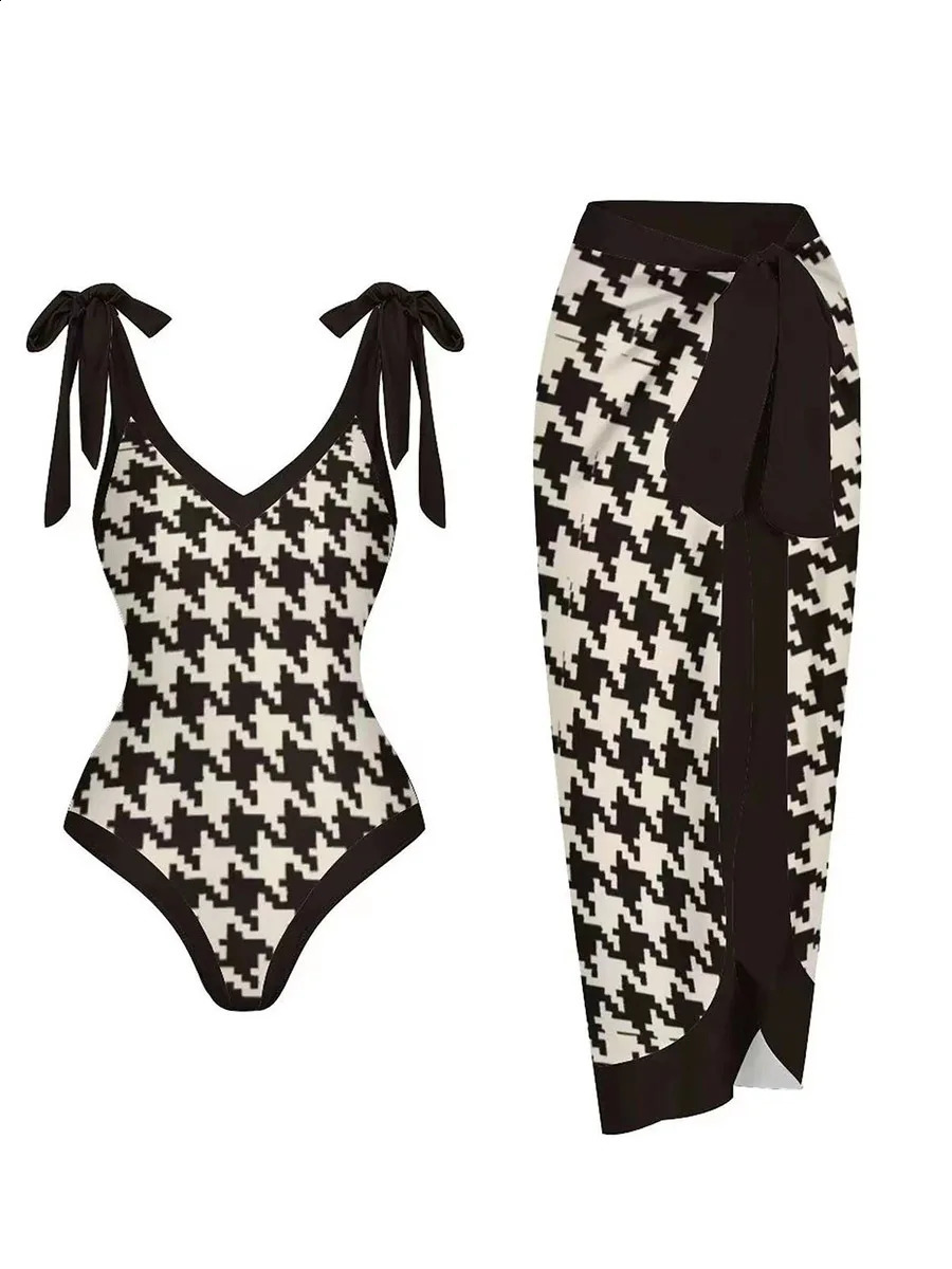 2024 String Swimsuit Vent Skirt Padded Sexy Swimwear Women Bathing Suit Female Swimming Summer Beachwear Bodysuit 250317
