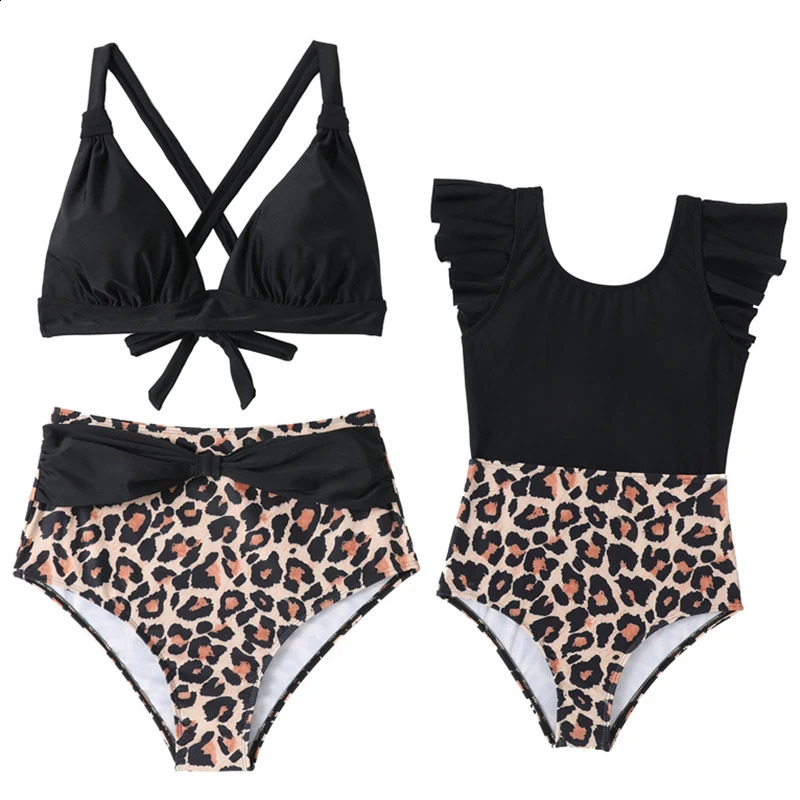 Mother Daughter Matching Swimsuits Family Set Ruffled Mommy and Me Swimwear Flower Fashion Women Girls Bikini Dresses Clothes 250319