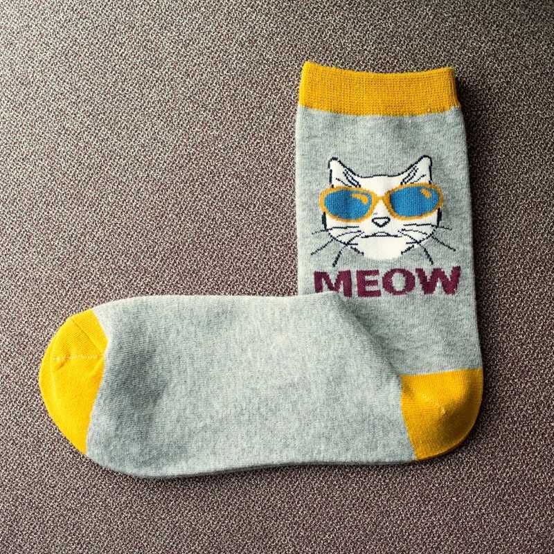 Mens cartoon hip-hop cool eyed cat socks cotton ice skating socks artistic funny socks personalized trendy pet elf socks casual suitable for couples X