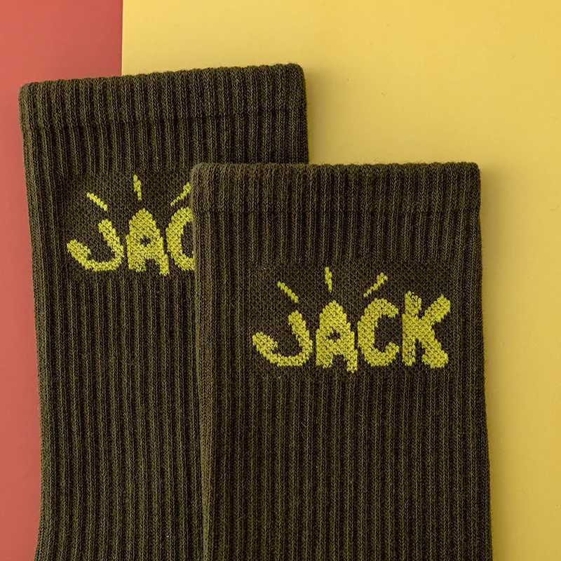 4 pairs of mens SOCKS Cotton Sports Hip Hop Basketball Skateboarding Black and White SOCKS Mens Gifts X250319