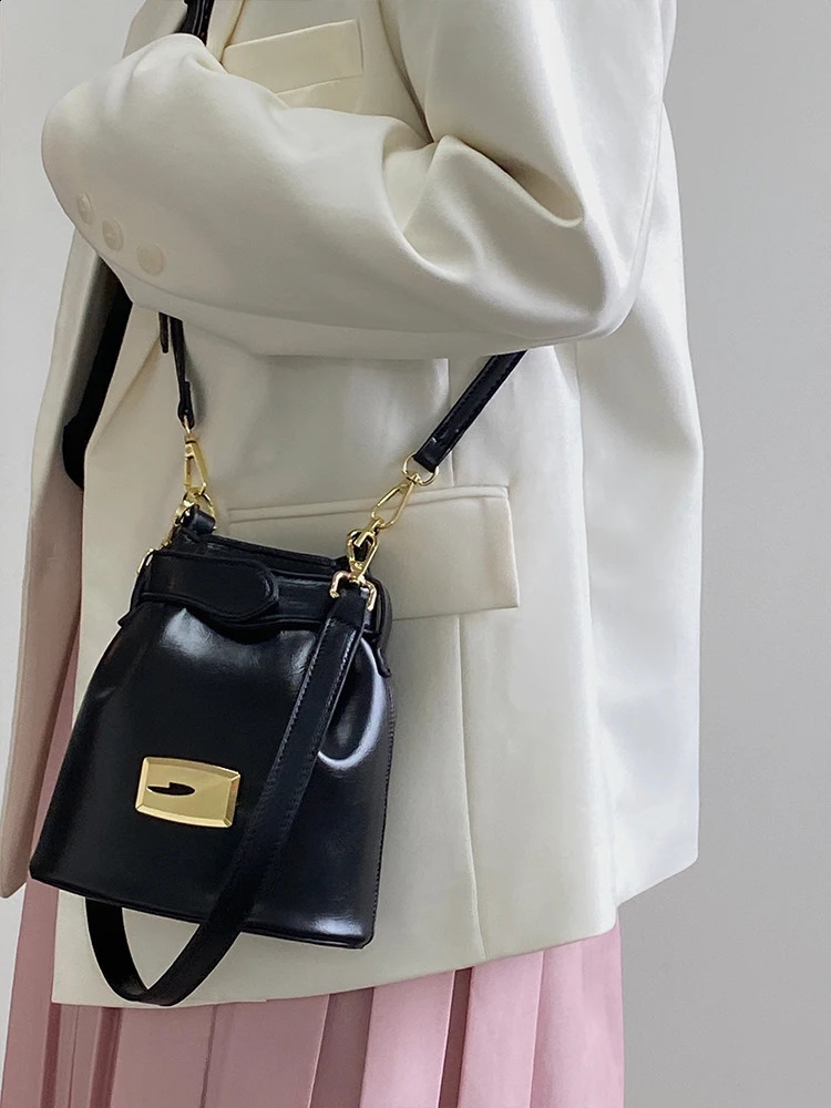 Fashion Womens Bucket Shoulder Bag Pu Leather Womens Mini Messenger Bag Womens Handbag 250317