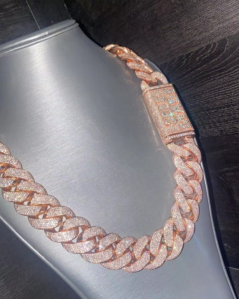18MM Men Hip Hop Style 925 Sterling Silver Moissanite Style Cuban Link Chain Fully Iced Out Luxury Chain Round Cut Diamond Chain