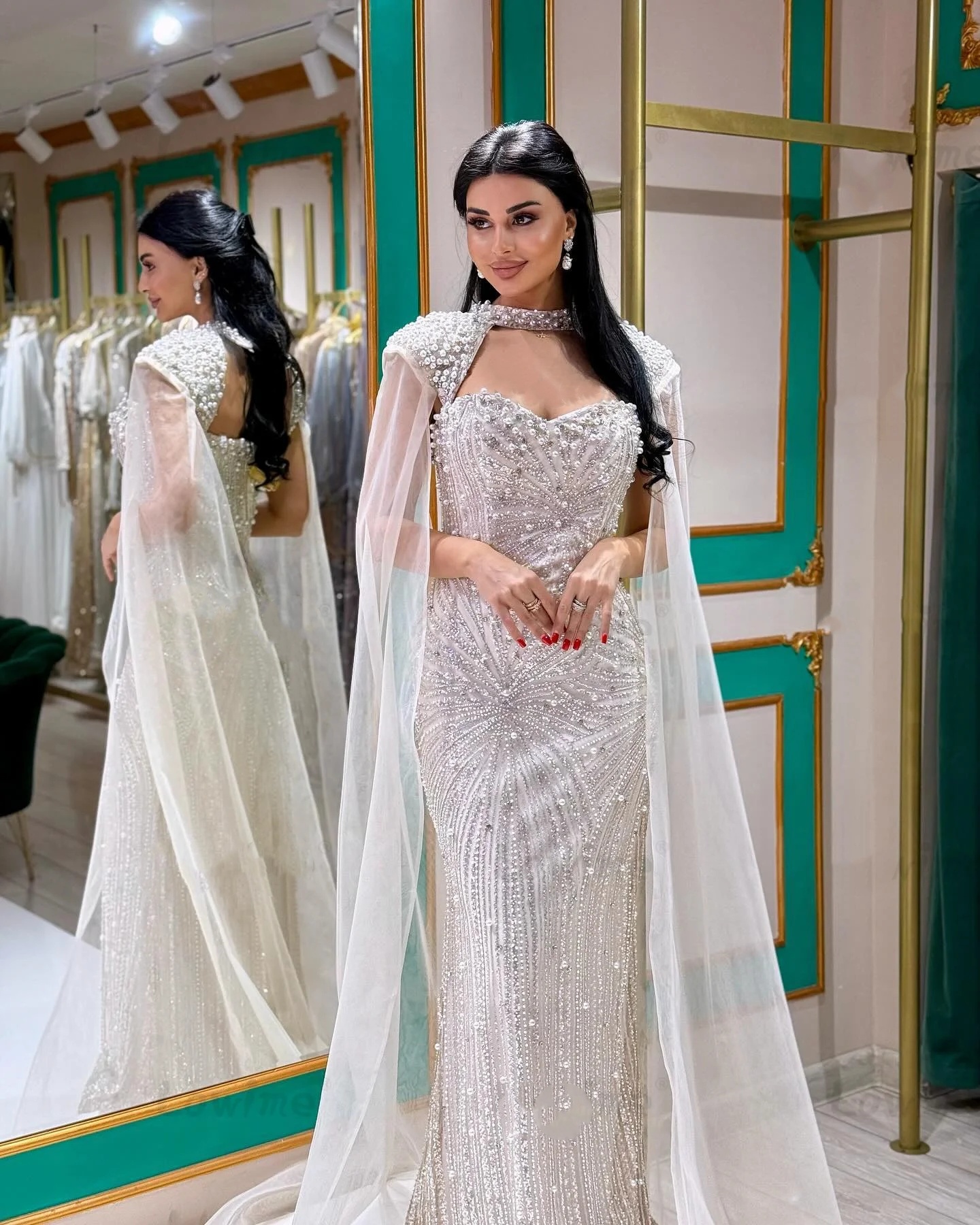 Designer Mermaid Wedding Dress Jewel Neck Long Sleeves Bridal Gowns Pearls Beaded Sequins Sweep Train Dresses Custom Made vestidos de novia