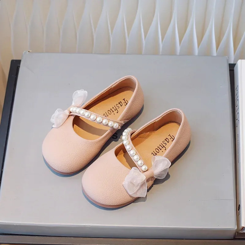 Girl Princess Leather Shoes Fashion Edition Soft Elegant Lace Bow Beaded Childrens Slippers Wedding Slide on Mary Jens 250319